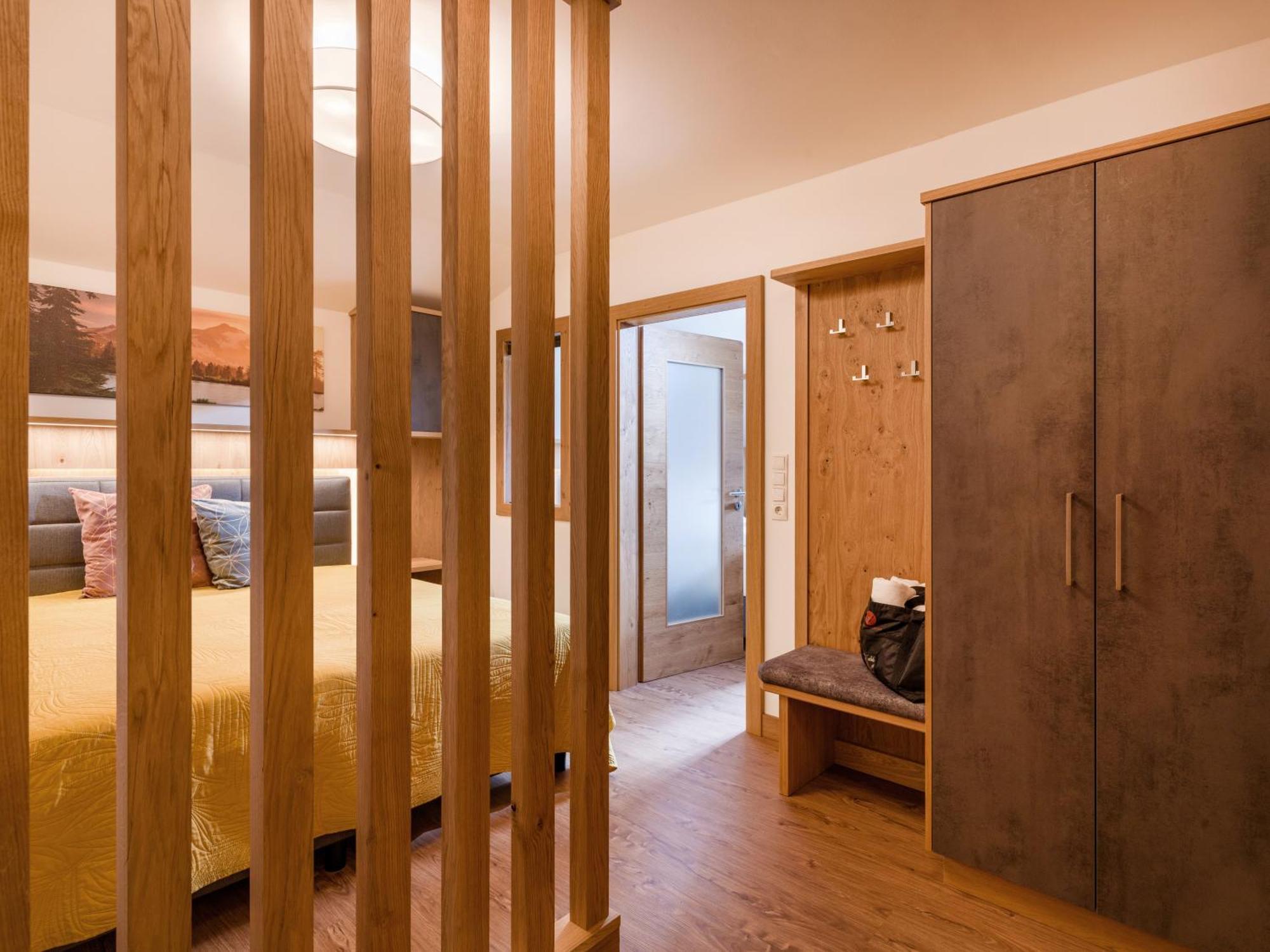 Hotel Kroneck Кирхберг Экстерьер фото