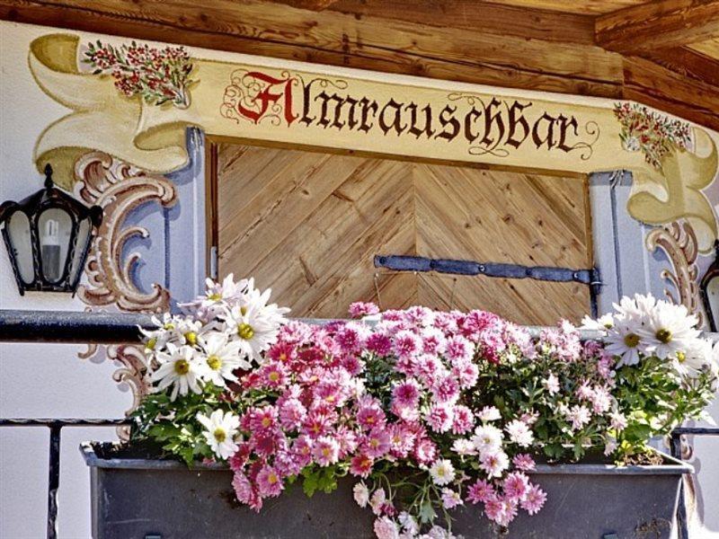 Hotel Kroneck Кирхберг Экстерьер фото